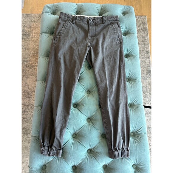 Levi's Jeans Jogger Style Pants 31 x 30 Gray Mens - Picture 1 of 9